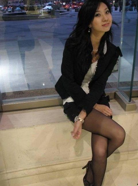 同桌的丝袜大腿图片搜索,同桌大腿的性感瞬间